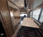 Thumbnail Photo 6 for 2020 Winnebago Vita 24P