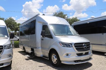 2021 Airstream Atlas