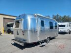 Thumbnail Photo 2 for 2021 Airstream Caravel