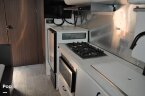 Thumbnail Photo 4 for 2021 Airstream Caravel