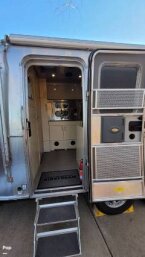 Thumbnail Photo 5 for 2021 Airstream Flying Cloud