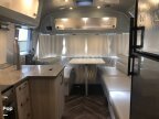 Thumbnail Photo 5 for 2021 Airstream International