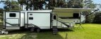 Thumbnail Photo 4 for 2021 Coachmen Chaparral
