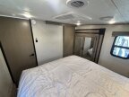 Thumbnail Photo 3 for 2021 Coachmen Chaparral Lite
