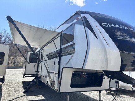 Photo 1 for 2021 Coachmen Chaparral Lite