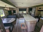 Thumbnail Photo 6 for 2021 Coachmen Freedom Express