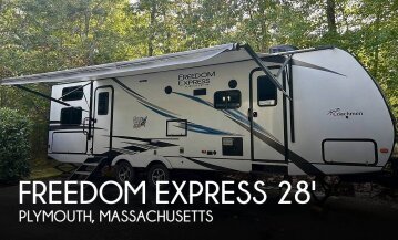 2021 Coachmen Freedom Express 287BHDS