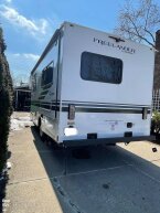 Thumbnail Photo 6 for 2021 Coachmen Freelander