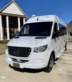 Thumbnail Photo 6 for 2021 Coachmen Galleria 24Q