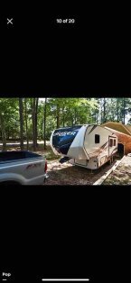 Thumbnail Photo 2 for 2021 Crossroads Cruiser Aire