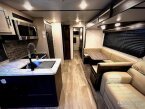 Thumbnail Photo 3 for 2021 Crossroads Cruiser Aire