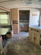 Thumbnail Photo 6 for 2021 Cruiser Radiance