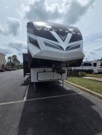Thumbnail Photo 2 for 2021 Dutchmen Voltage