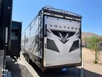 Thumbnail Photo 3 for 2021 Dutchmen Voltage