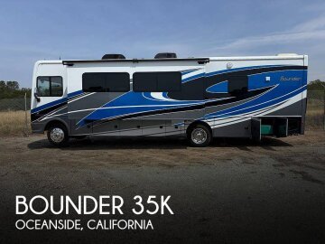 2021 Fleetwood Bounder 35K