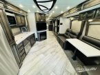 Thumbnail Photo 5 for 2021 Fleetwood Discovery 38N