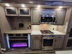 Thumbnail Photo 4 for 2021 Forest River Cedar Creek