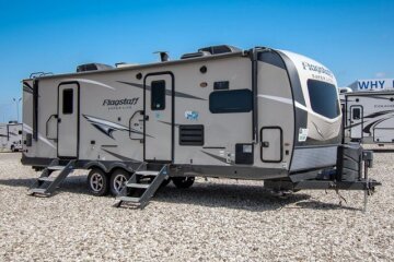 2021 Forest River Flagstaff 26FKBS