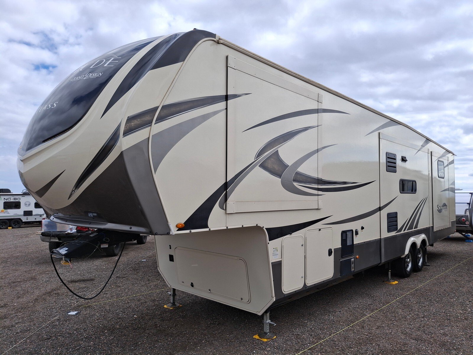 2021 Grand Design Solitude 3740BH