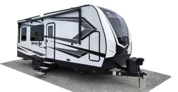2021 Grand Design Momentum