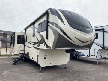 2021 Grand Design Solitude