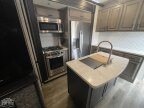 Thumbnail Photo 4 for 2021 Highland Ridge Mesa Ridge