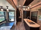 Thumbnail Photo 3 for 2021 JAYCO North Point