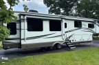 Thumbnail Photo 2 for 2021 JAYCO North Point