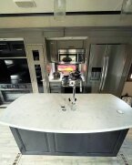 Thumbnail Photo 6 for 2021 JAYCO Pinnacle 36SSWS