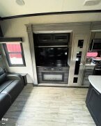 Thumbnail Photo 4 for 2021 JAYCO Pinnacle 36SSWS