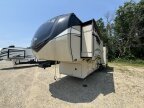 Thumbnail Photo 2 for 2021 JAYCO Pinnacle 36SSWS