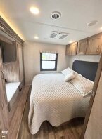 Thumbnail Photo 5 for 2021 JAYCO Precept