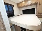 Thumbnail Photo 6 for 2021 JAYCO Redhawk
