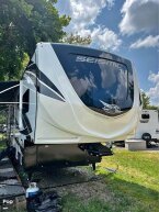 Thumbnail Photo 1 for 2021 JAYCO Seismic