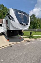 Thumbnail Photo 2 for 2021 JAYCO Seismic