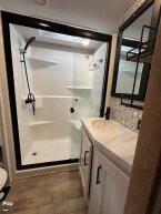 Thumbnail Photo 5 for 2021 Keystone Arcadia 3660RL