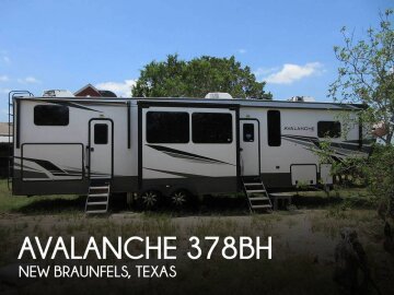 2021 Keystone Avalanche 378BH