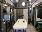 Thumbnail Photo 1 for 2021 Keystone Montana 3855BR