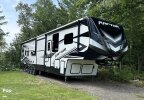 Thumbnail Photo 1 for 2021 Keystone Raptor 423
