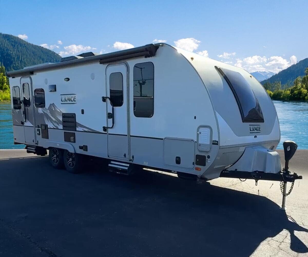 2021 Lance Model 2375