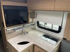 Thumbnail Photo 4 for 2021 Leisure Travel Vans Wonder