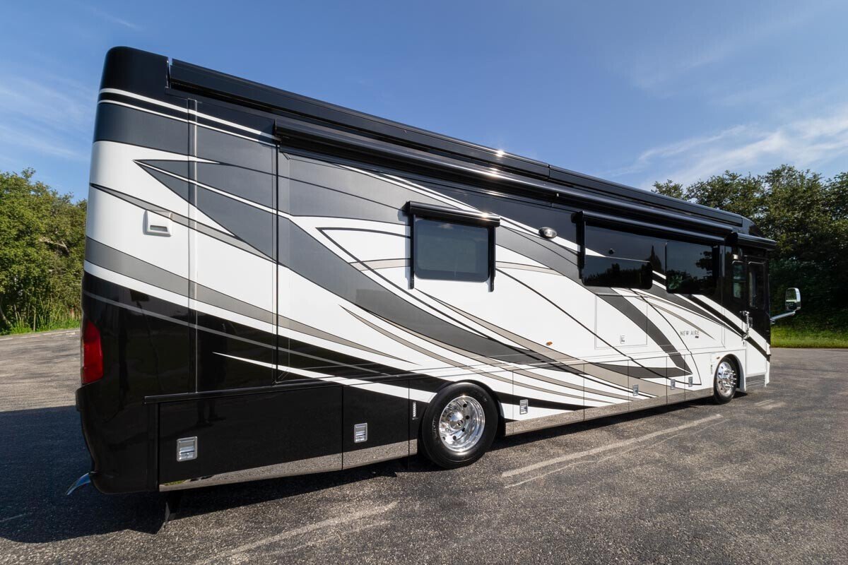 2021 Newmar New Aire
