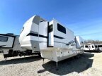 Thumbnail Photo 4 for 2021 Palomino Columbus