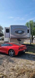 Thumbnail Photo 1 for 2021 Palomino Columbus
