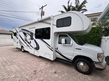 2021 Thor Chateau 31E