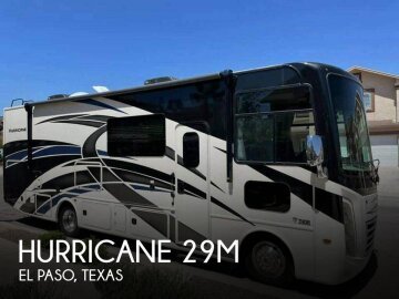 2021 Thor Hurricane 29M