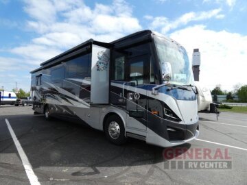 2021 Tiffin Phaeton 40 IH