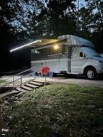 Thumbnail Photo 4 for 2021 Tiffin Wayfarer 25 RW