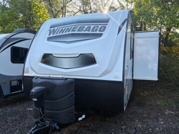 2021 Winnebago Micro Minnie 2108FBS