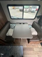 Thumbnail Photo 6 for 2021 Winnebago Outlook 22C